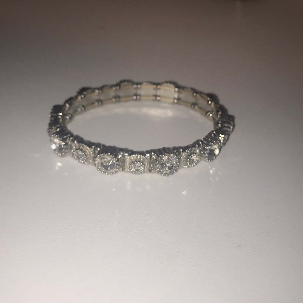 Beautiful Bracelets - Picture 3 of 3